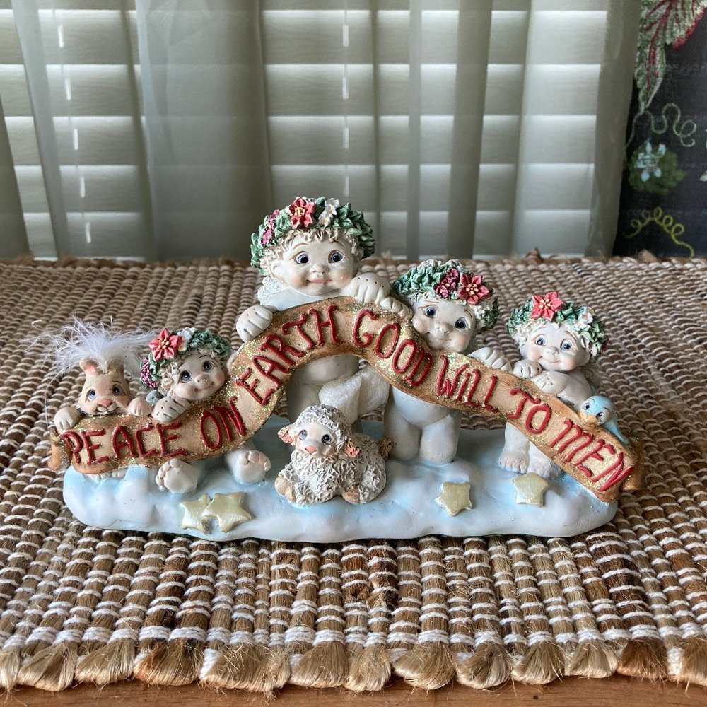 Dreamsickles and Me Candle Holder Peace on Earth Good Will to Men Figurine 1998